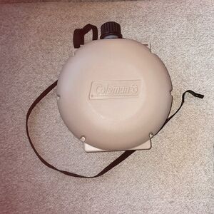 Large Coleman canteen
